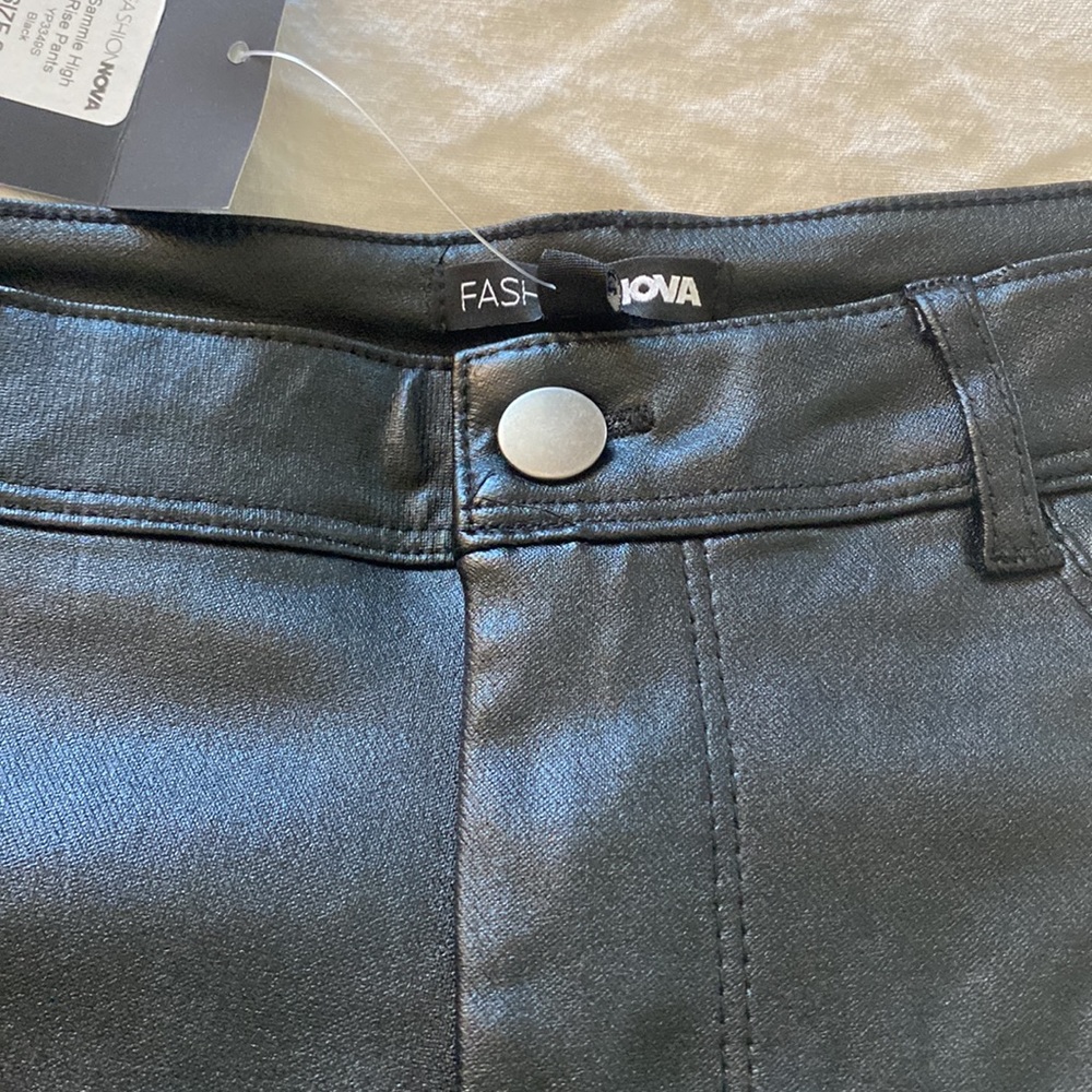 Black faux leather high rise pants - Picture 2 of 5